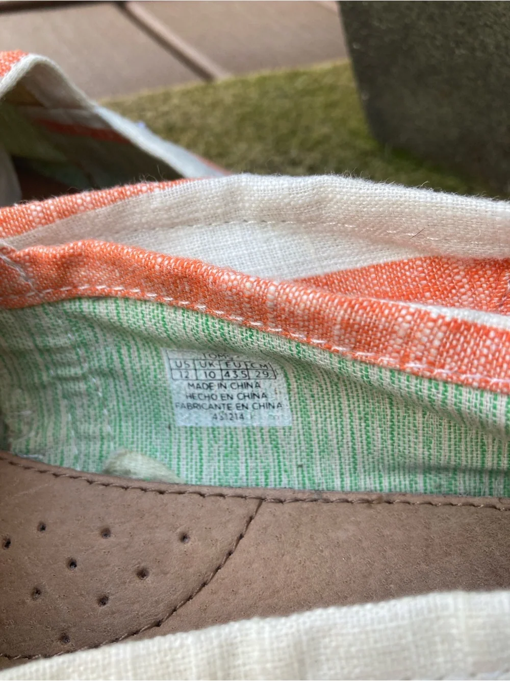 Toms uppers are